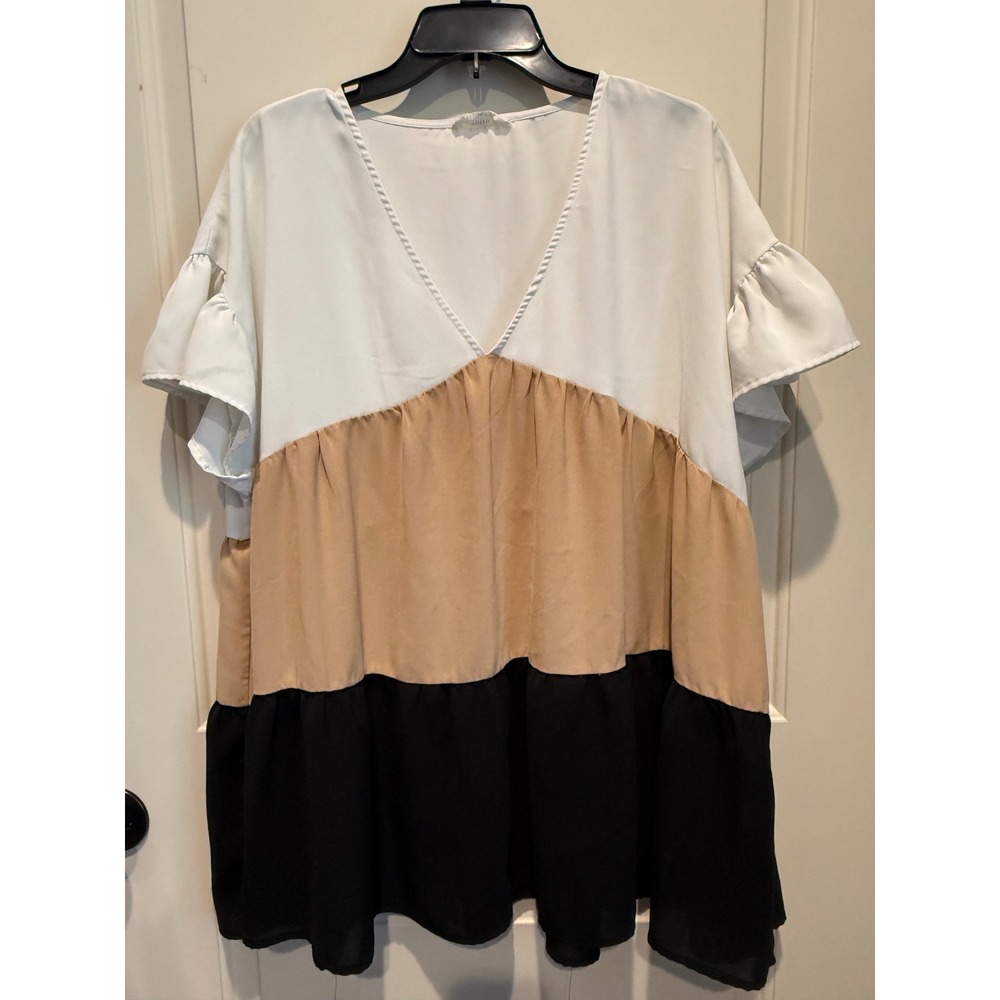 Entro Women's Tunic Top size 2X V-Neck Black/White/Tan